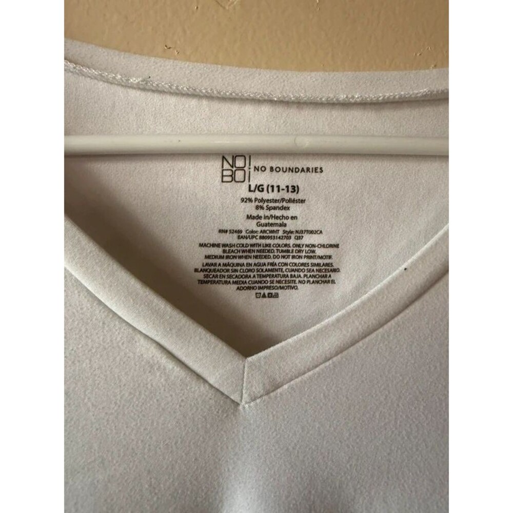 Shirt - Picture 2 of 2